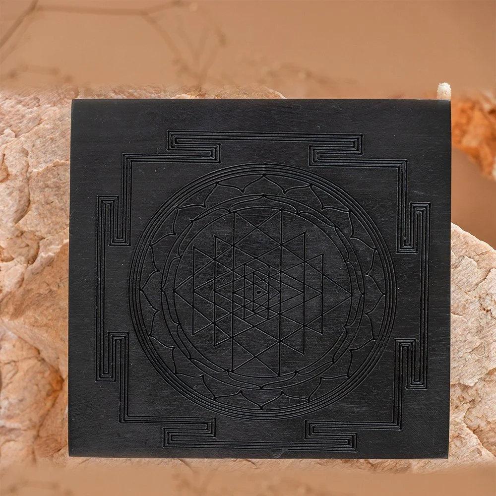 Karungali Sri Yantra - Image 3